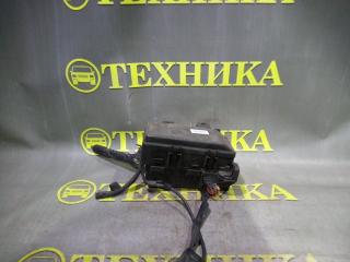 Запчасть блок предохранителей Hyundai Sonata