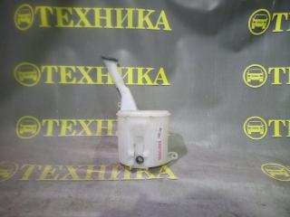 Бачок омывателя Toyota Funcargo
