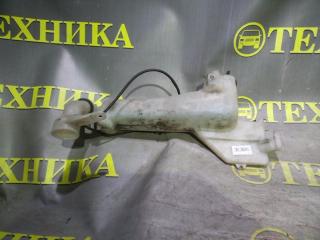 Запчасть бачок омывателя Honda HRV