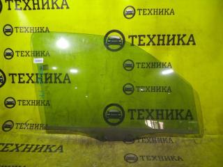 Запчасть стекло двери переднее правое Ford Escape