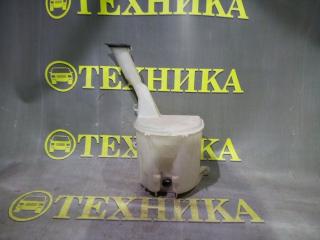 Бачок омывателя Toyota Funcargo