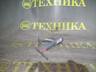 Запчасть кронштейн капота Subaru Impreza