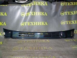 Жабо Mitsubishi Pajero 1993