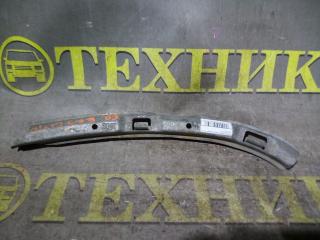 Запчасть планка под фары передняя правая Honda Civic