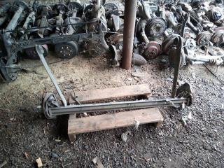 Запчасть балка задняя Nissan Cefiro