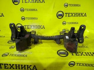 Балка подвески передняя Mitsubishi Delica контрактная Балка подвески передняя Mitsubishi Delica