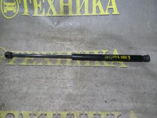 Запчасть амортизатор капота Porsche Cayenne