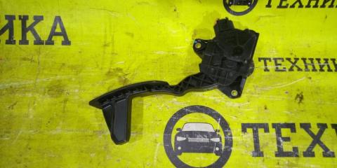 Педаль газа Nissan Teana