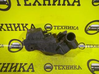 Корпус воздушного фильтра Mazda Demio DW3W
