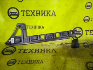 Запчасть кронштейн бампера задний левый Volkswagen Passat