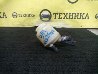 Запчасть бачок гур Nissan Fuga