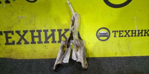 Запчасть кронштейн капота Isuzu AXIOM