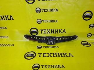 Решетка радиатора Honda Fit 2001