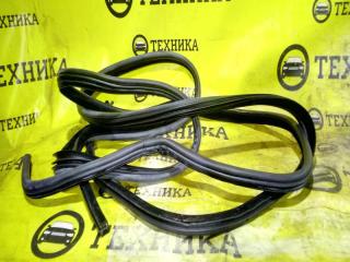 Фото запчасти уплотнение двери BMW 3-Series контрактная запчасть Запчасть уплотнение двери BMW 3-Series