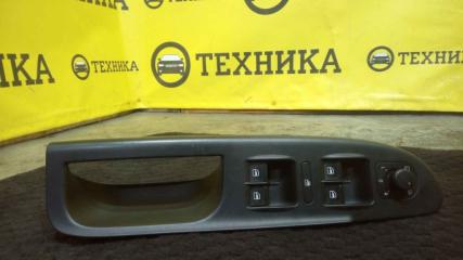 Запчасть блок управления стеклами передний правый Volkswagen Passat