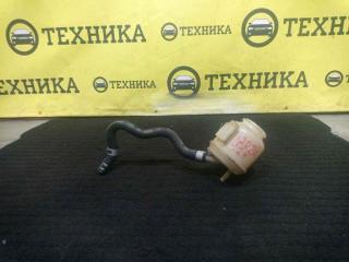 Запчасть бачок гур Nissan Serena