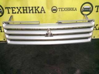 Решетка радиатора Mitsubishi Mirage Dingo контрактная Решетка радиатора Mitsubishi Mirage Dingo