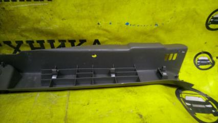 Накладка замка багажника MW ME34S