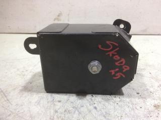 Запчасть сигнализация SKODA OCTAVIA A5 2005-2013 A5 1K8951605 Б/У Сигнализация SKODA OCTAVIA A5 2005-2013 A5 1K8951605 Б/У