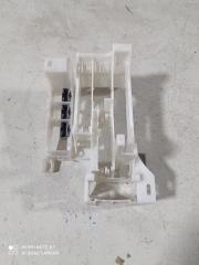 Кронштейн левый LEXUS RX 2010