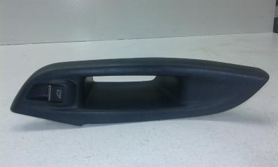 Ручка двери внутренняя задняя левая FORD FOCUS 2012 Б/У Ручка двери внутренняя задняя левая FORD FOCUS 2012