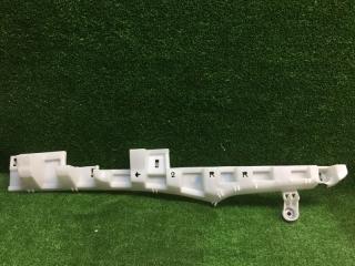 Запчасть пластик салона правый TOYOTA COROLLA 2020