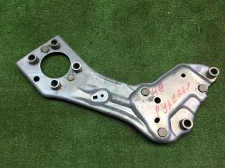 Запчасть крепление рулевой рейки TOYOTA COROLLA 2020