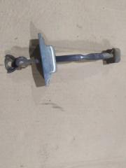 Ограничитель двери задний правый TOYOTA CAMRY 2006-2011 Б/У Ограничитель двери задний правый TOYOTA CAMRY 2006-2011