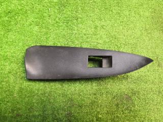 Накладка двери задняя правая TOYOTA RAV 4 Б/У Накладка двери задняя правая TOYOTA RAV 4