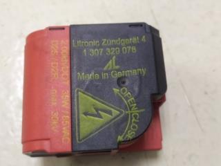 Блок розжига правый VOLVO S40 2004-2008 Б/У Блок розжига правый VOLVO S40 2004-2008