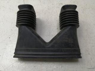 Фото запчасти воздуховод OPEL Astra 2004-2015 Б/У запчасть Запчасть воздуховод OPEL Astra 2004-2015