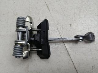 Ограничитель двери передний правый NISSAN TERRANO 2021 Б/У Ограничитель двери передний правый NISSAN TERRANO 2021