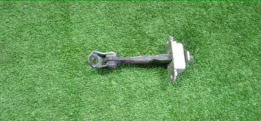 Ограничитель двери передний правый NISSAN MICRA 2007 Б/У Ограничитель двери передний правый NISSAN MICRA 2007