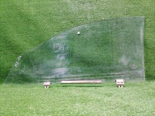 Запчасть стекло переднее правое GEELY MK