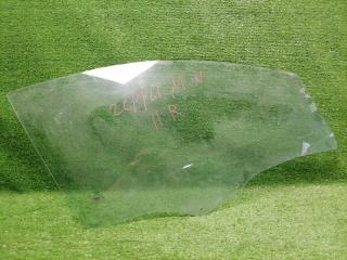 Запчасть стекло переднее правое Chery M11