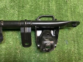 Кронштейн задний левый CAMRY 2017 2AR-FE