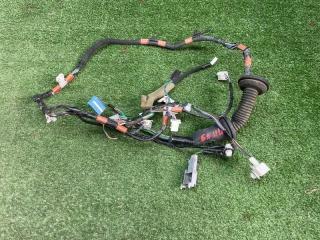 Запчасть проводка двери передняя правая TOYOTA CAMRY 2017