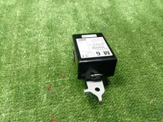 Блок управления дверьми CAMRY 2017 2AR-FE