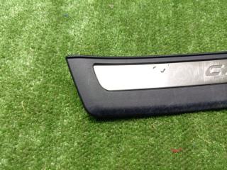 Накладка порога (внутренняя) задняя правая CAMRY 2017 2AR-FE