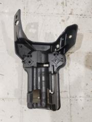 Фото запчасти кронштейн форсунки новый передний левый RENAULT FLUENCE 2009-2017 новая запчасть Запчасть кронштейн форсунки новый передний левый RENAULT FLUENCE 2009-2017