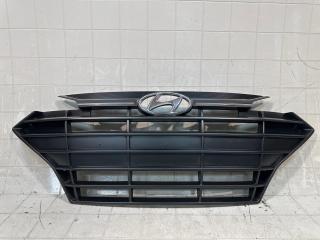 Решетка радиатора HYUNDAI ELANTRA 6
