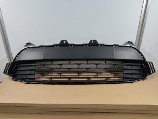 Решетка бампера новая передняя KIA RIO 4 Дорестайлинг 2017-2020