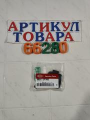 Запчасть заглушка бампера новая передняя KIA QUORIS Дорестайлинг 2011-2014
