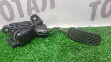 Запчасть педаль газа TOYOTA KLUGER V 2005