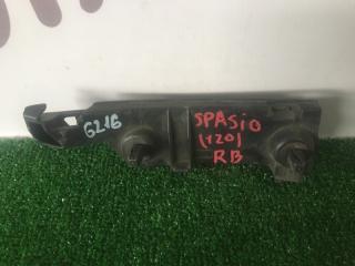 Запчасть крепление бампера заднее правое TOYOTA COROLLA SPACIO