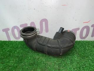 Запчасть патрубок воздушного фильтра TOYOTA SIENTA 2004