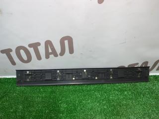 Накладка на порог передняя левая QX56 2005 JA60 VK56DE Накладка на порог передняя левая QX56 2005 JA60 VK56DE
