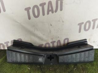 Планка под замок багажника NISSAN NOTE