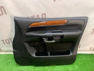 Обшивка двери передняя правая Infiniti QX56 2008