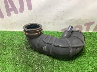 Запчасть патрубок воздушного фильтра TOYOTA FUNCARGO 2004